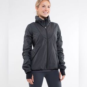 Lululemon Run Hustle Jacket in Black Microstripe